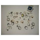 COSTUME JEWLERY RINGS