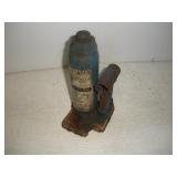 3 TON BOTTLE JACK (WORKS)