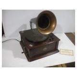 THOMAS RECORD PLAYER