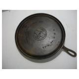 GRISWOLD #10 CAST IRON GRIDDLE 610