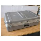 TRI TOOL HARDSHELL PADDED CASE 28X19X12