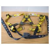 DELTA SAFTEY HARNESS