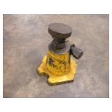 ARMSTRONG MACHINE LEVELER 5IN TALL