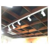 TRACK LIGHTING W/ 5 LIGHTS