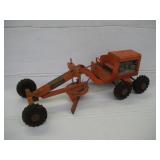VINTAGE STRUCTO ROAD GRADER METAL TOY--
