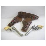 VINTAGE NICHOLS STALLION .38 CAP GUNS AND BELT