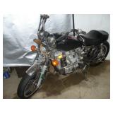 1982 HONDA CX500  MOTORCYCLE W/