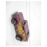 VINTAGE HOT WHEELS RED LINE "FUNNY MONEY"