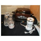 WESTBEND SLOW COOKER AND HEALTHMATE BLENDER