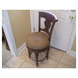 UPHOLSTERED SWIVEL WOODEN BAR STOOL 28 INCH
