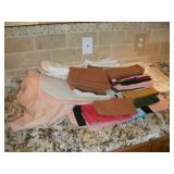 LINENS- PLACE MATS-TABLE COVERS-NAPKINS