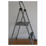COSCO FOLDING 2 STEP STOOL