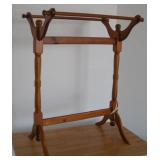 PLASTIC FOOD WRAP AND PARCHMENT PAPER