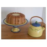 TEA KETTLE & CAKE PLATE STAND