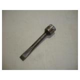 SNAPON 1/2 IN DRIVE FLATHEAD SOCKET