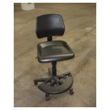 ADJUSTABLE WORK STOOL