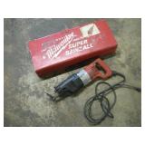 MILWAUKEE SAWSALL W/ CASE 115V
