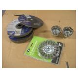 7IN GRINDING WHEEL AND 4 1/2 IN WIRE WHEEL