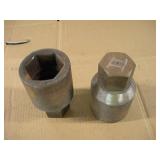 (2) 2 1/4 IN SOCKETS