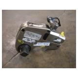1 1/2 IN DRIVE HYDRAULIC TORQUE WRENCH
