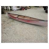 "DISCOVERY OLD TOWN" 17FT FIBERGLASS CANOE