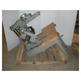 DELTA 12IN RADIAL ARM SAW MISSING 2 LEGS