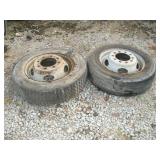 (2) 19 1/2 IN TRUCK RIMS W/