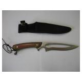 BOWIE KNIFE W/ SHEATH AND 5 IN BLADE