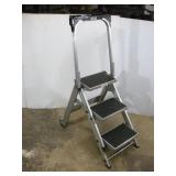 LITTLE JUMBO 3FT ALUM. FOLDING STEP STOOL