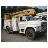 1990 FORD F700 35 FT  BUCKET TRUCK