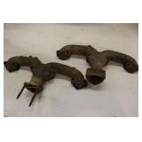 Chevy SB Exhaust Manifold Pair