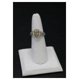 18K Gold Diamond Ring.