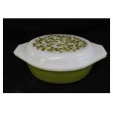 Pyrex Oval Covered Casserole Dish