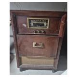 Vintage Silver Time Radio Turntable