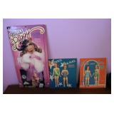 Paper Dolls
