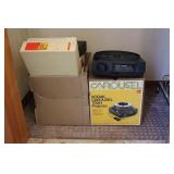Kodak Carousel 750H Projector & Slides