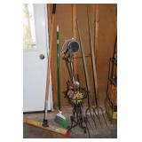 Hay Forks, Broom, Lawn Dï¿½cor
