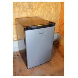 Hisense Dorm Size Refrigerator