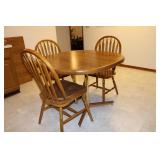 41" Table & Chairs w/2 leaves
