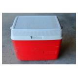 Rubbermaid Cooler & Ice Packs