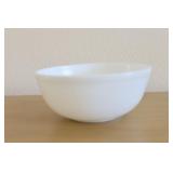 Vintage Pyrex 10" Mixing Bowl