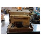 Singer Stylus 518 Portable Sewing Machine