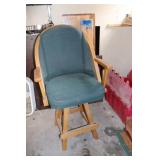 Swivel Bar Stool