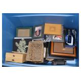 Tub, Wall Art, & Empty Frames