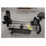 Adjustable Swivel Gun Rest