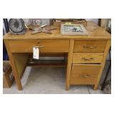 Oak Kneehole Desk