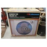 Lakewood 18" Deluxe Window Fan