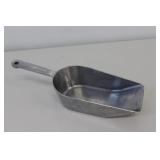 Master Paws 2-Cup SS Scoop