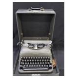 Vintage Remington Rant Typewriter
