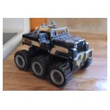 Vintage Buddy L 6x6 battery operated Toy Truck